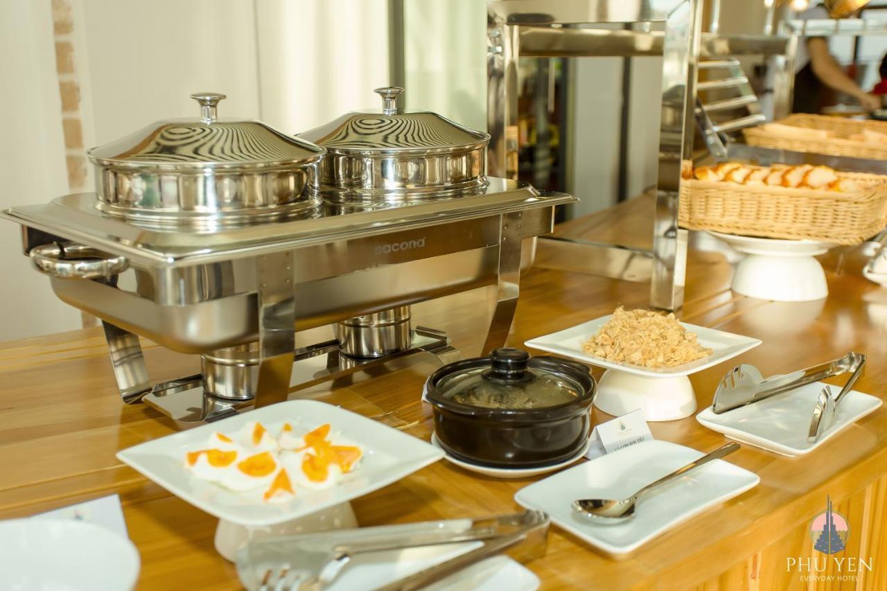 Phu Yen Everyday Hotel Tuy Hoa Bagian luar foto